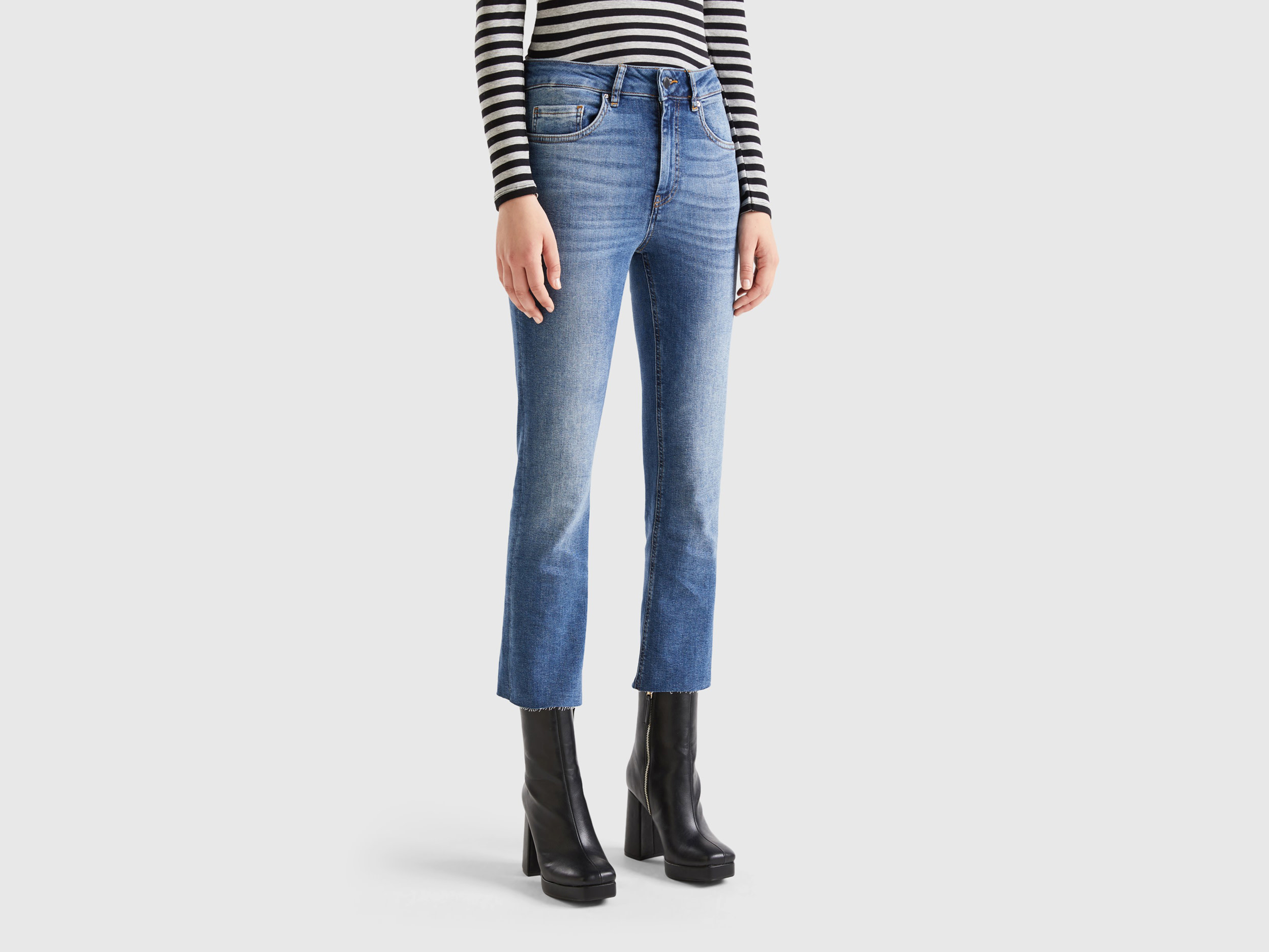 Benetton, Cropped Five-pocket Jeans, size 31, Blue, Women