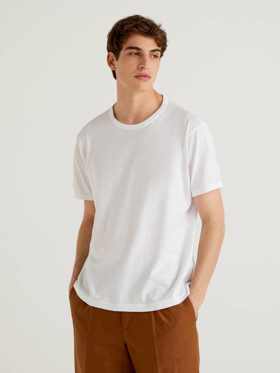 Benetton White 100% cotton t-shirt with print. 1