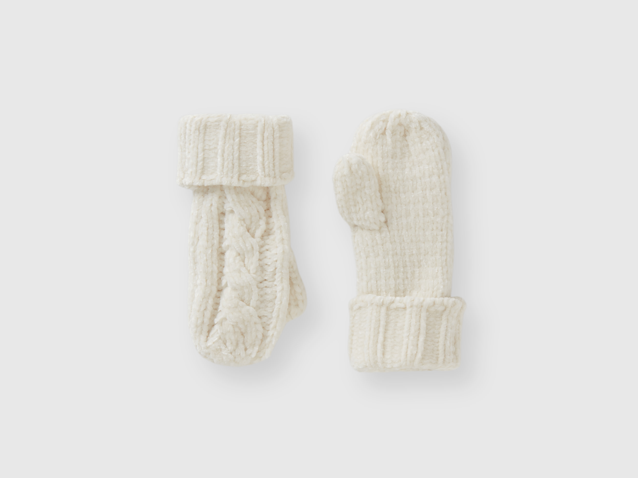 Benetton, Chenille Gloves With Cable Knit, size 4-6, Creamy White, Kids