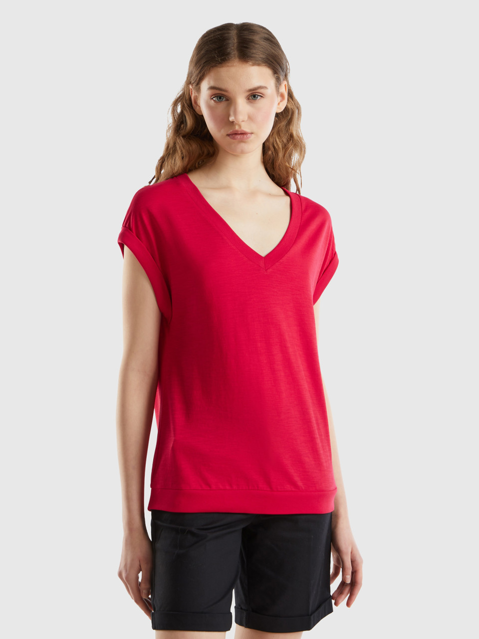 Benetton, Camiseta Con Escote De Pico, Rojo, Mujer