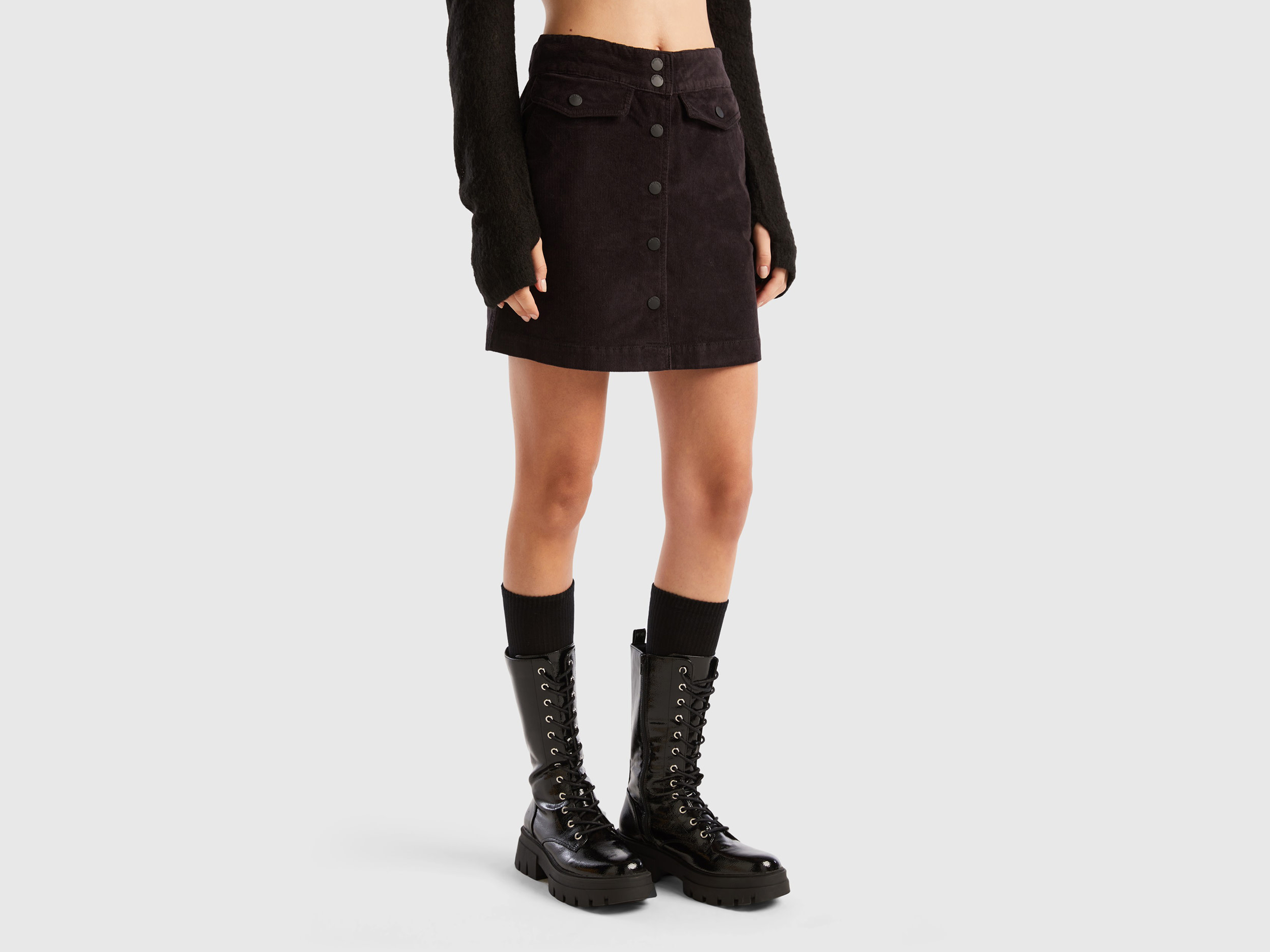Benetton, Velvet Mini Skirt, size 14, Black, Women