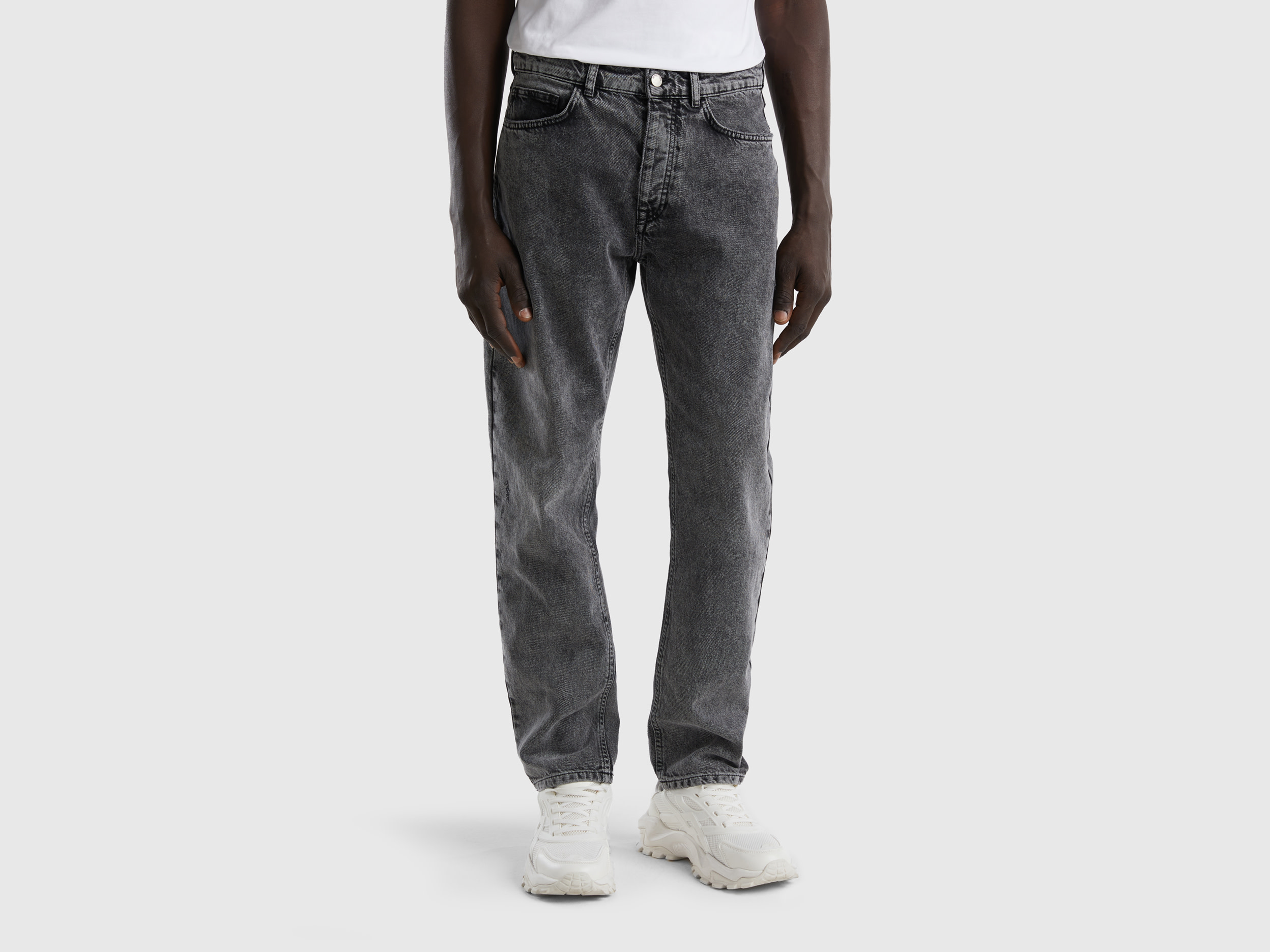 Benetton, Five-pocket Worn Look Jeans, size 35, Black, Men