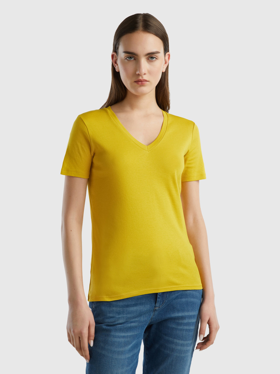 Benetton, Camiseta De Algodón Puro Con Escote De Pico, Amarillo, Mujer