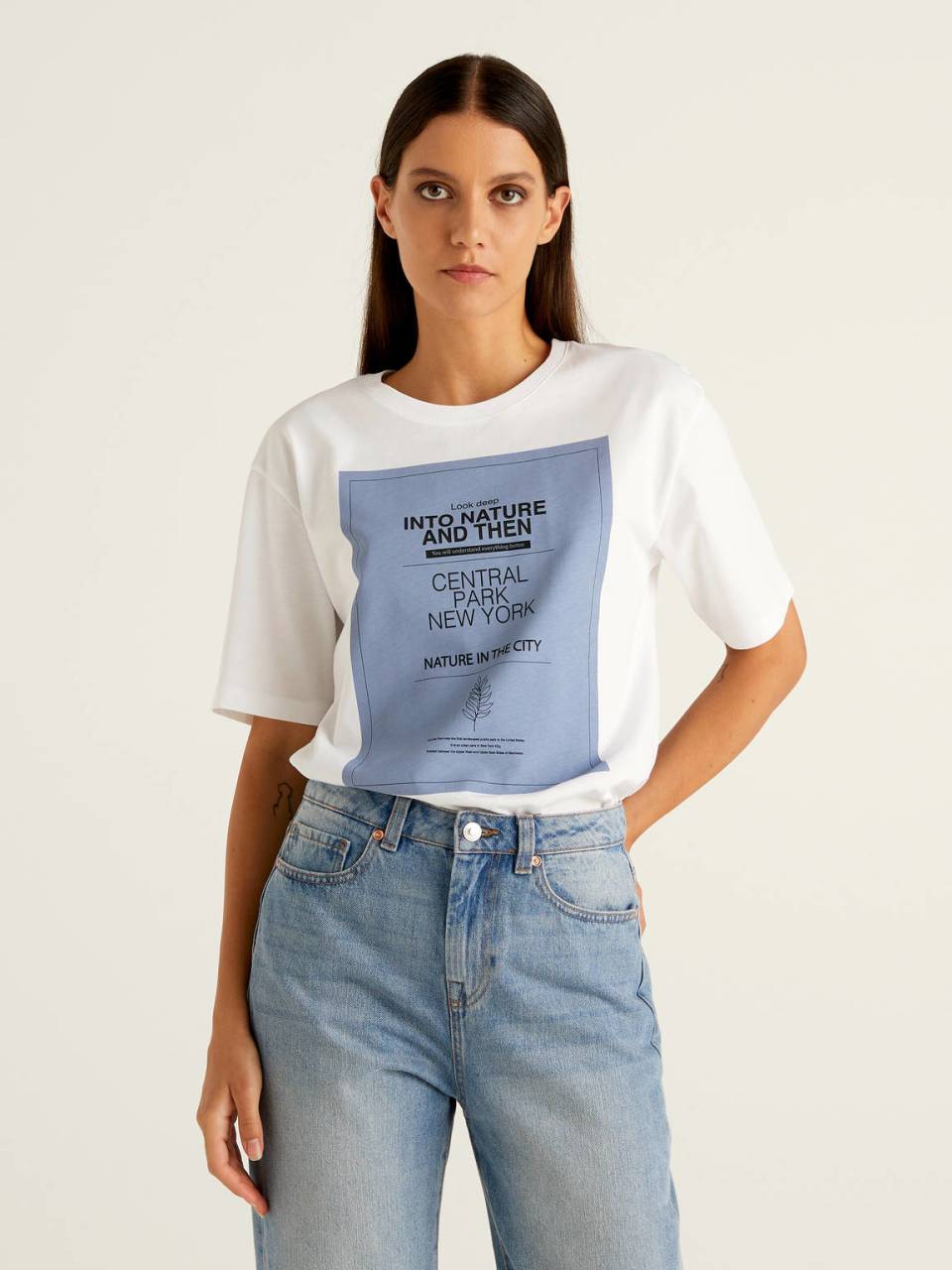 Benetton T-shirt with slogan in 100% organic cotton. 1