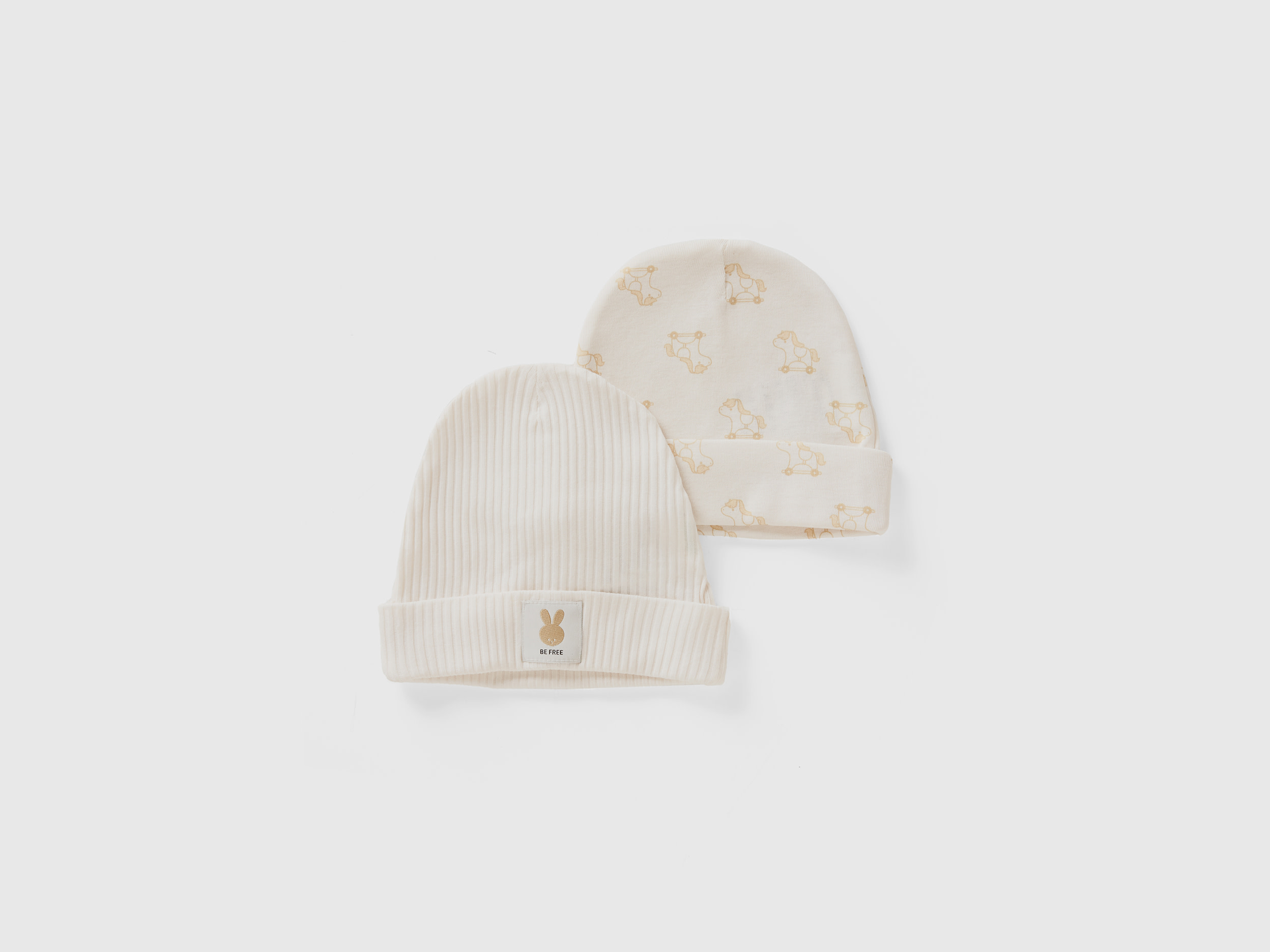 Image of Benetton, Two Caps In Organic Cotton, size 50-56, Creamy White, Kids