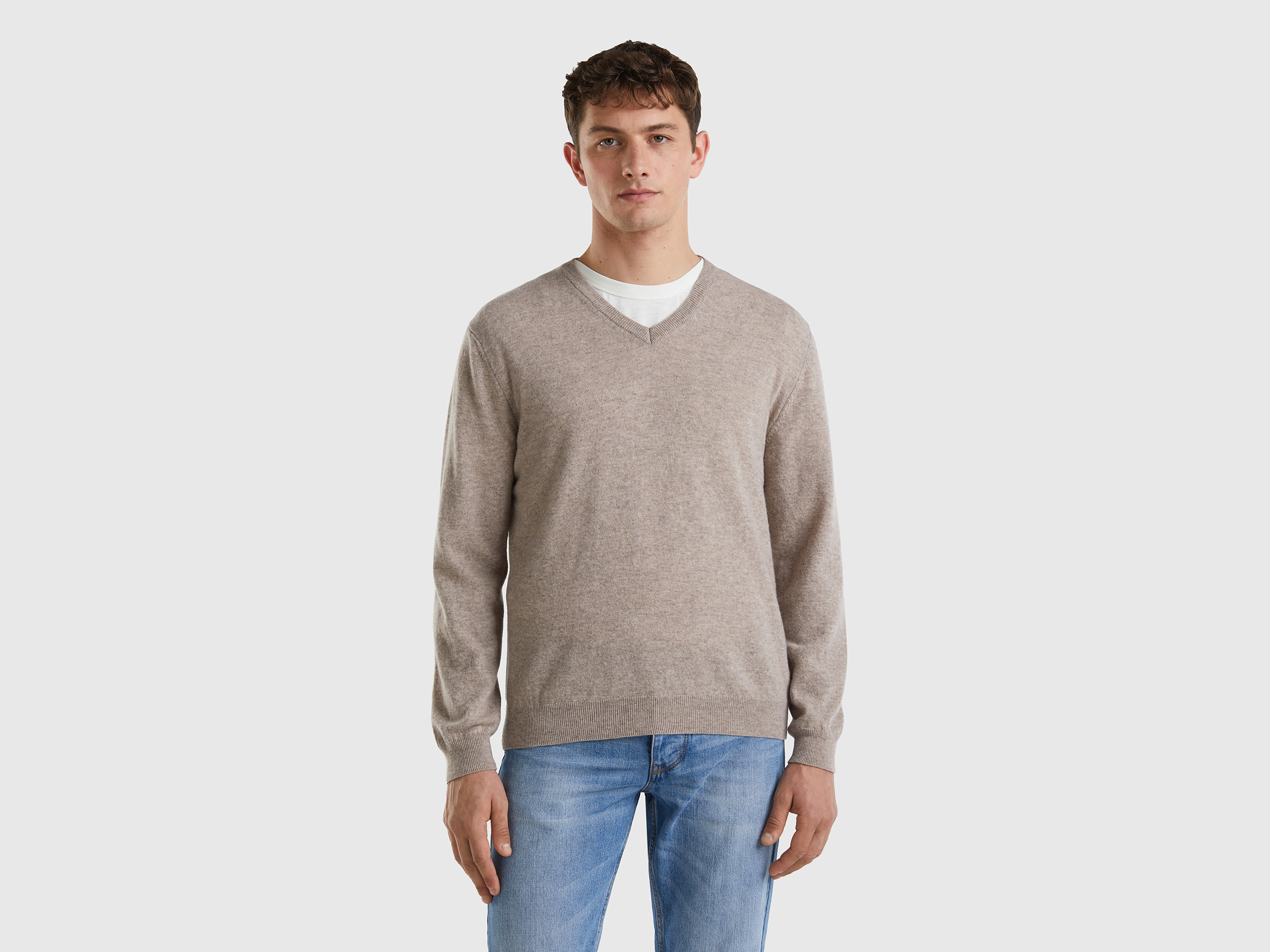 Benetton, Dove Gray V-neck Sweater In Pure Merino Wool, size S, Dove Gray, Men
