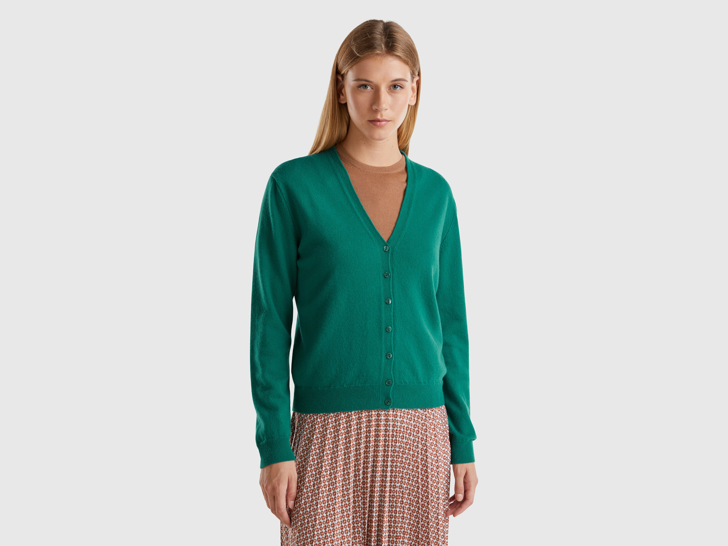 Benetton, Cardigan Scollo A V Verde Bosco In Pura Lana Merino, Verde Scuro, Donna