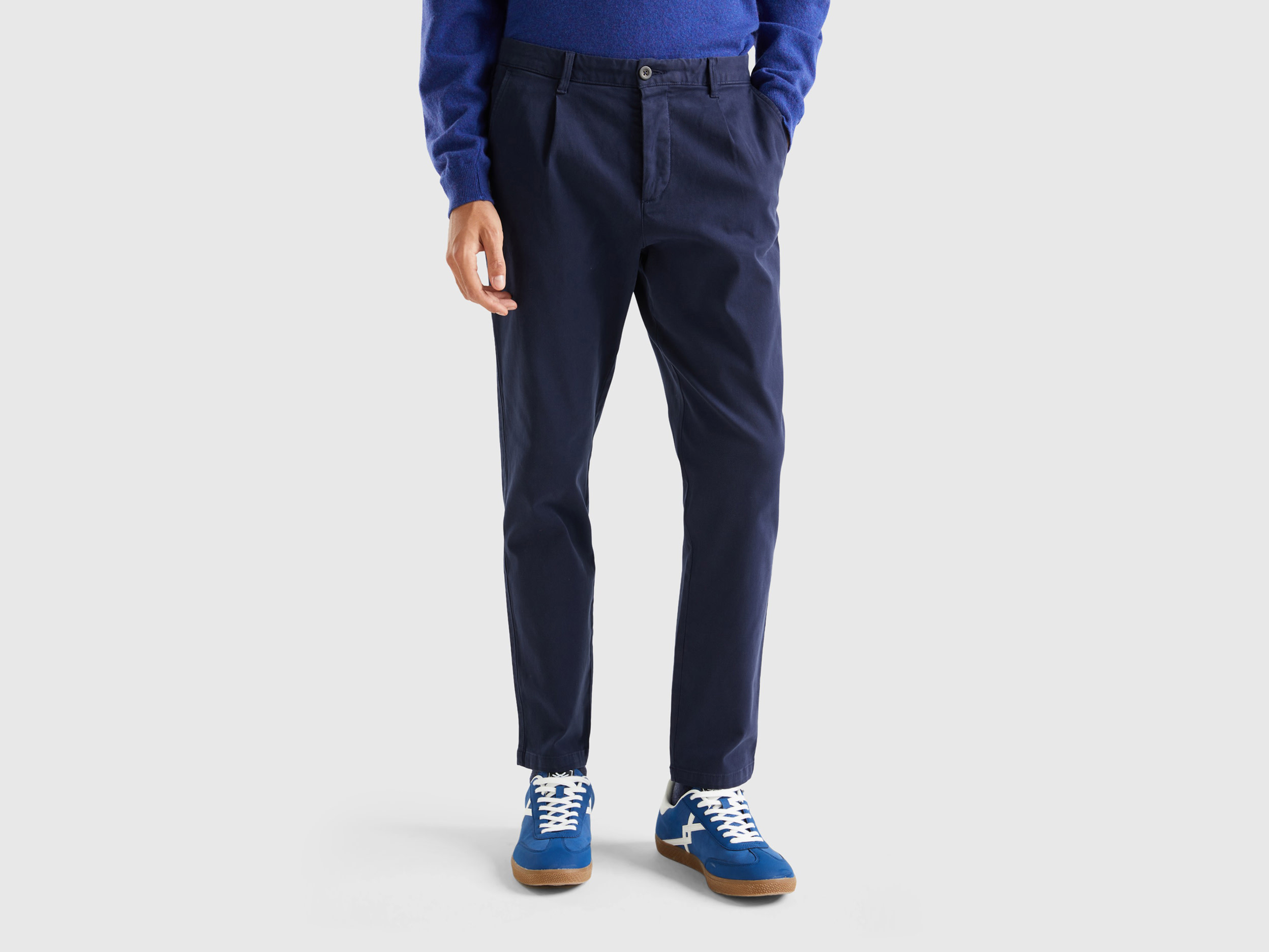 benetton, pantalon chino en coton stretch, taille 52, bleu foncé, homme