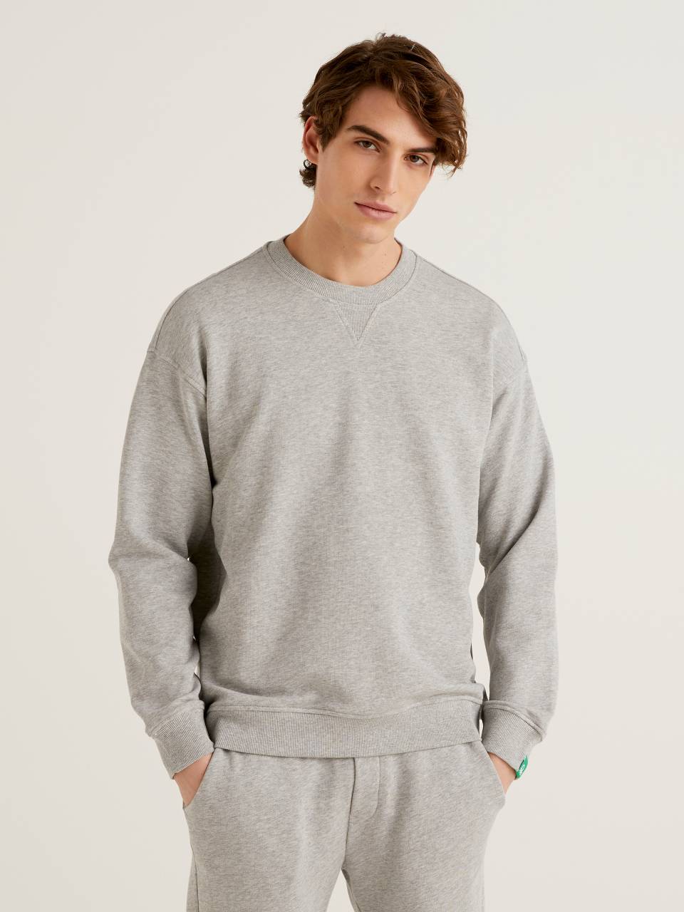 Benetton 100% cotton pullover sweatshirt. 1