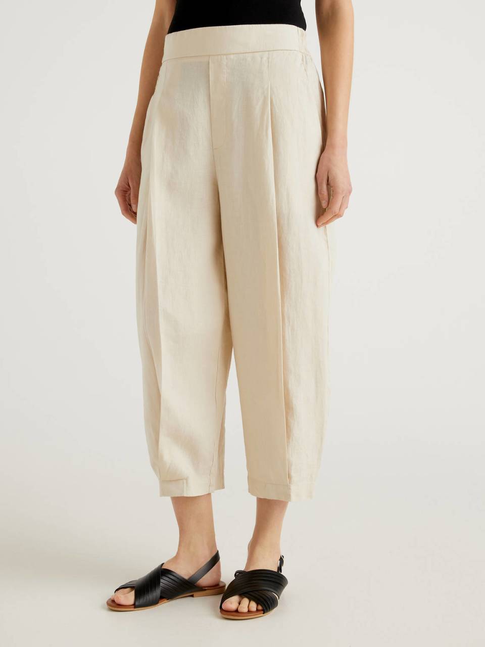 Benetton Trousers in pure linen. 1