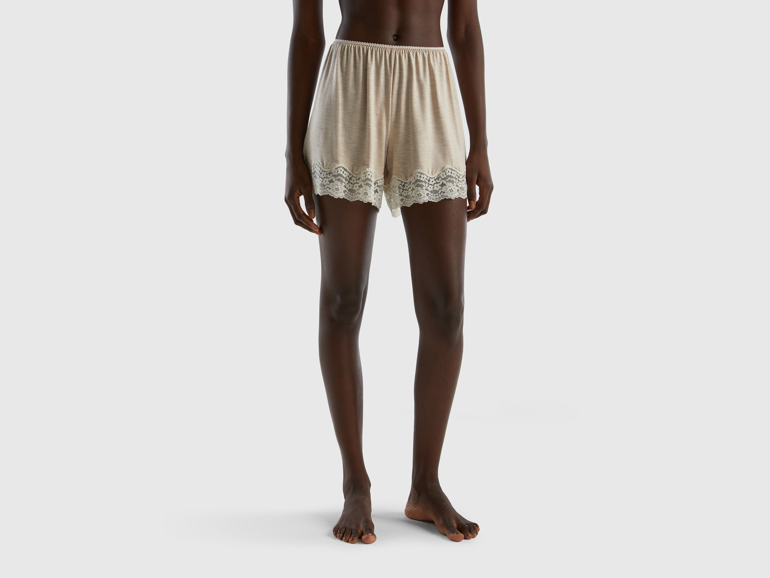 Benetton, Flowy Shorts With Lace, size S, Beige, Women