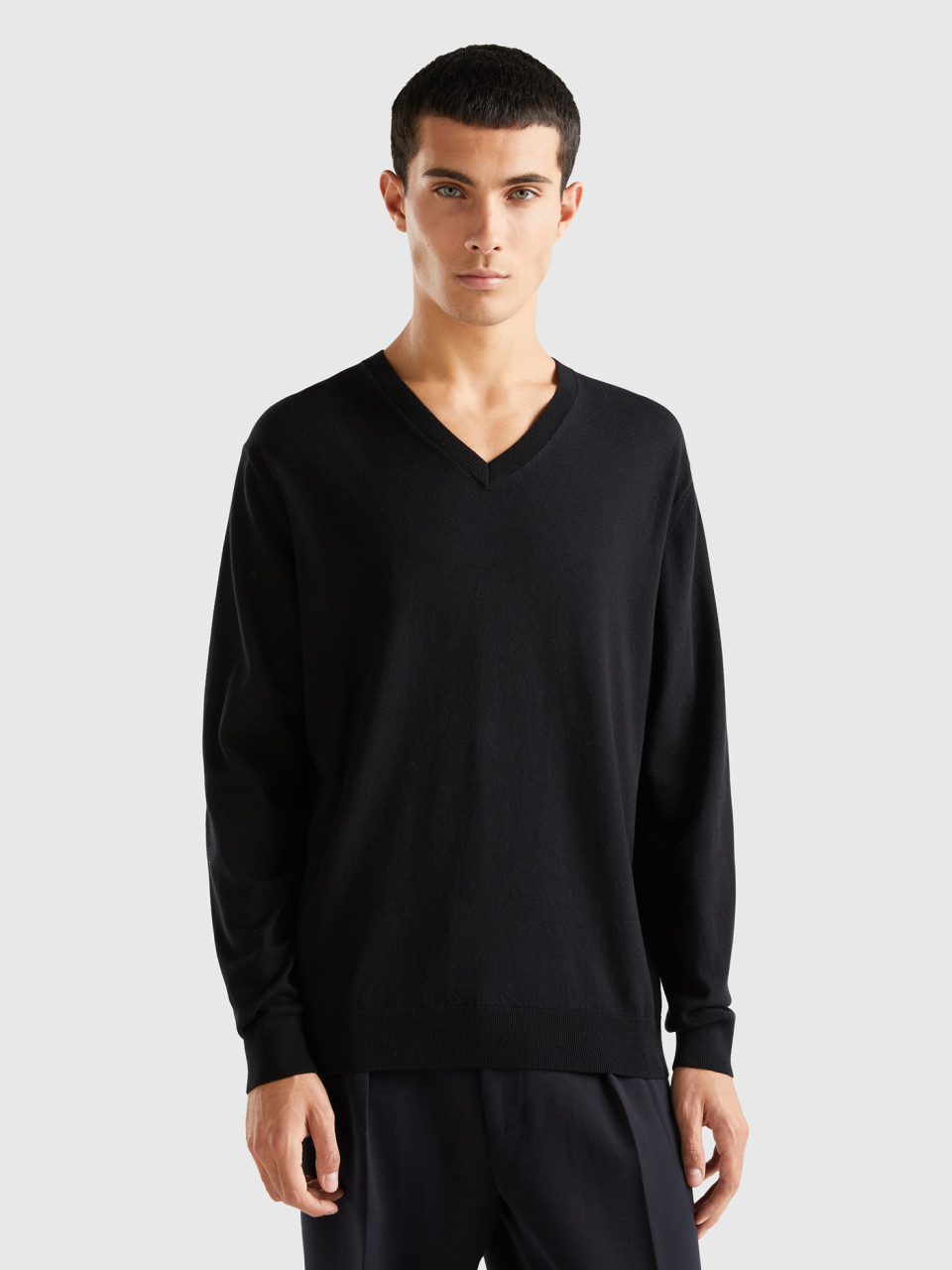 Benetton, V-neck Sweater In Lightweight Cotton Blend, Black, Men