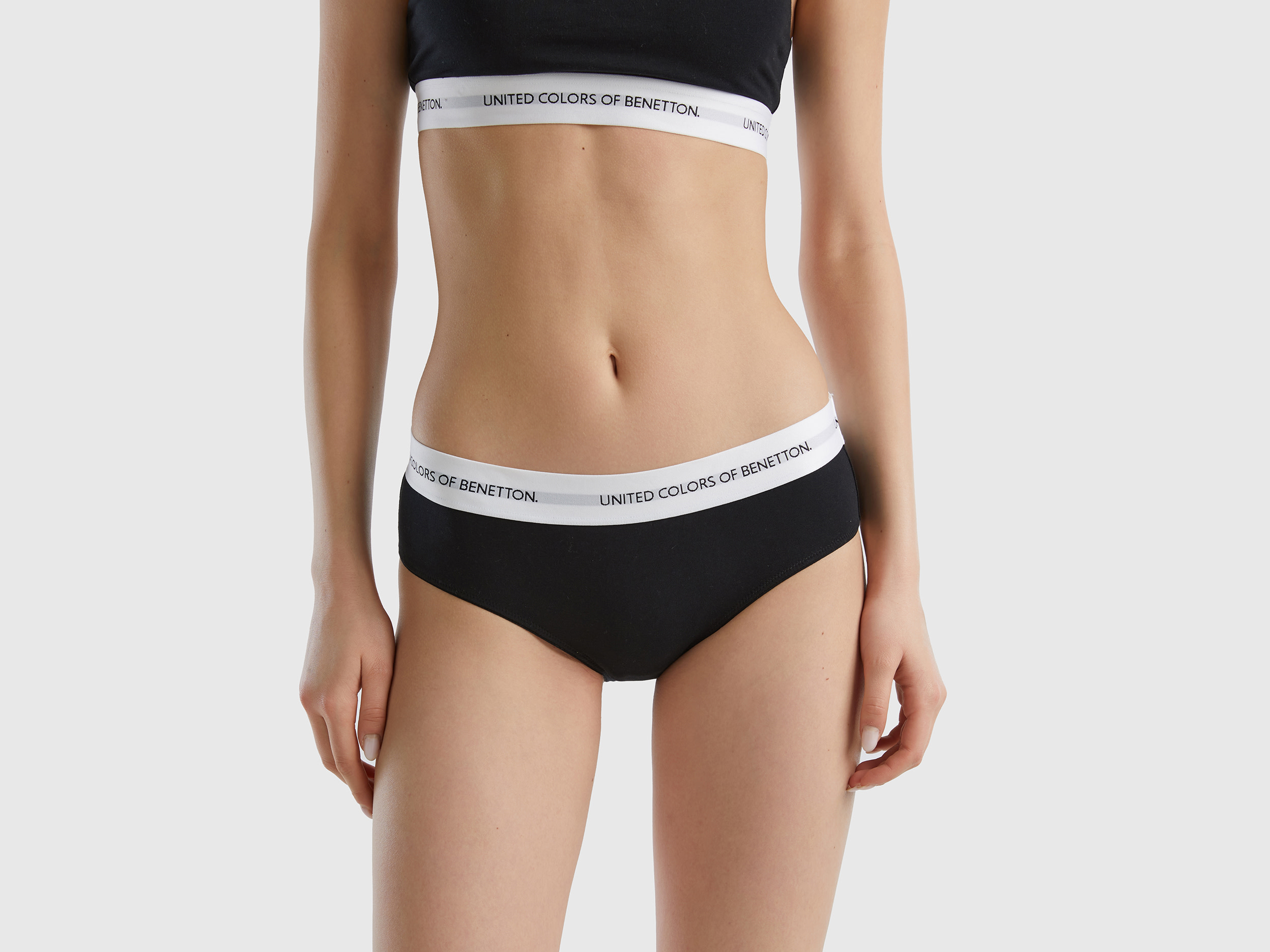 Image of Benetton, High-rise Underwear In Organic Cotton, size L, Black, Women