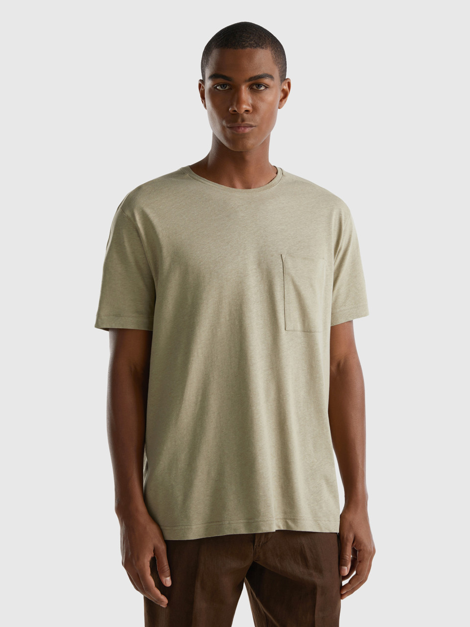 Benetton, T-shirt In Linen Blend With Pocket, Light Green, Men
