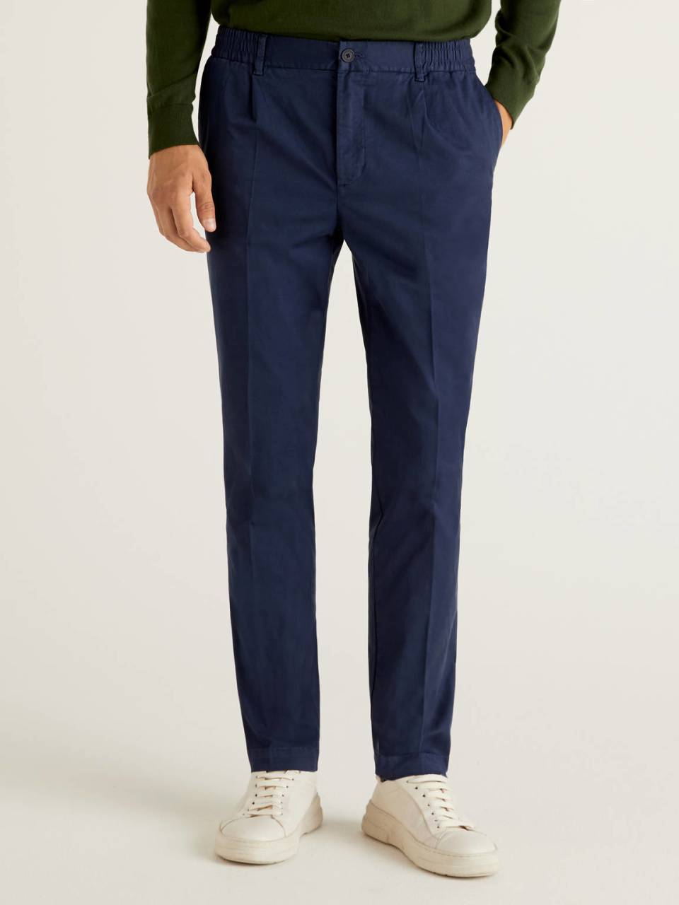 Benetton Trousers with elastic waist. 1
