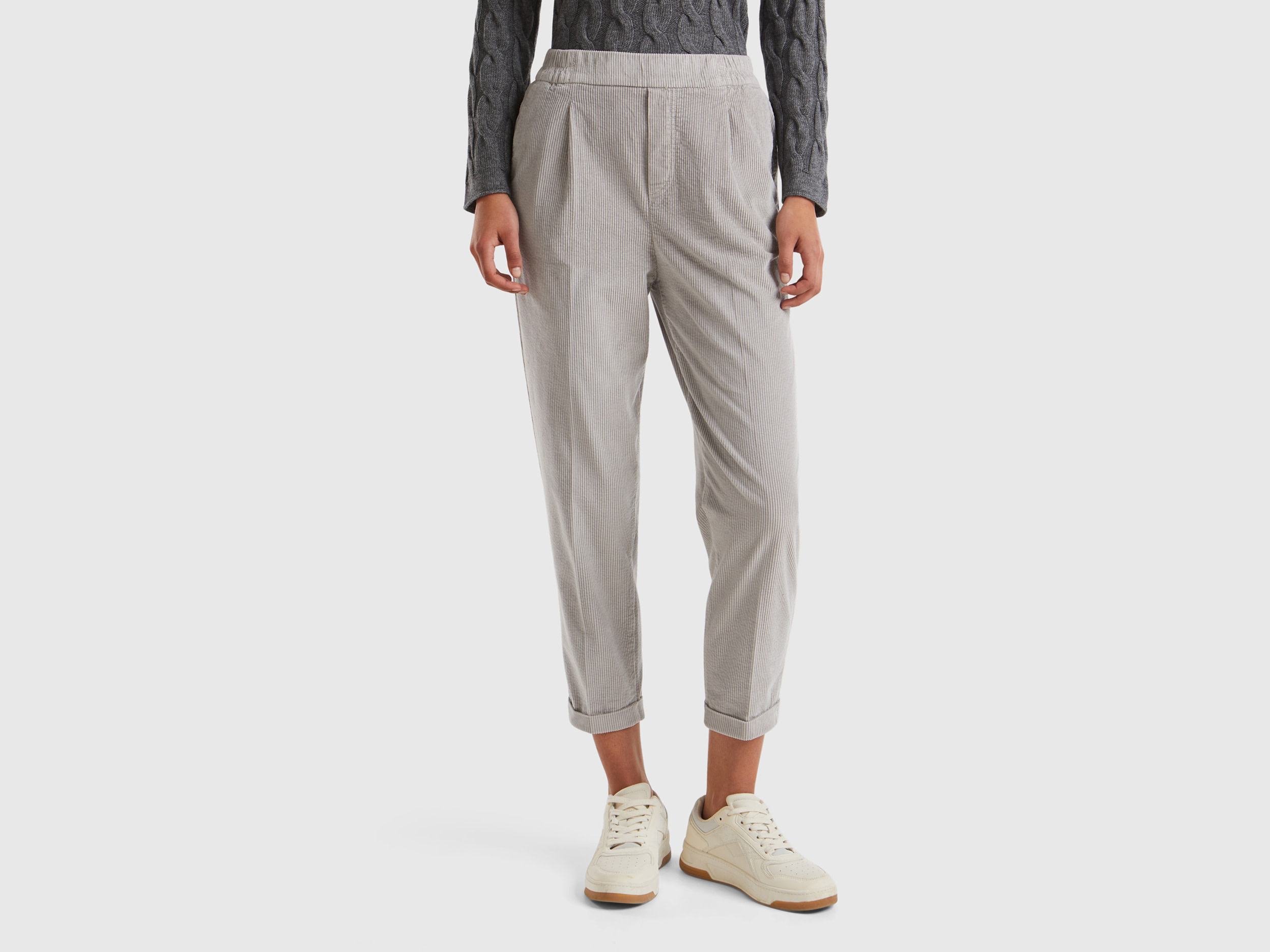 Benetton, Chino In Velluto Con Vita Elasticizzata, Grigio Chiaro, Donna