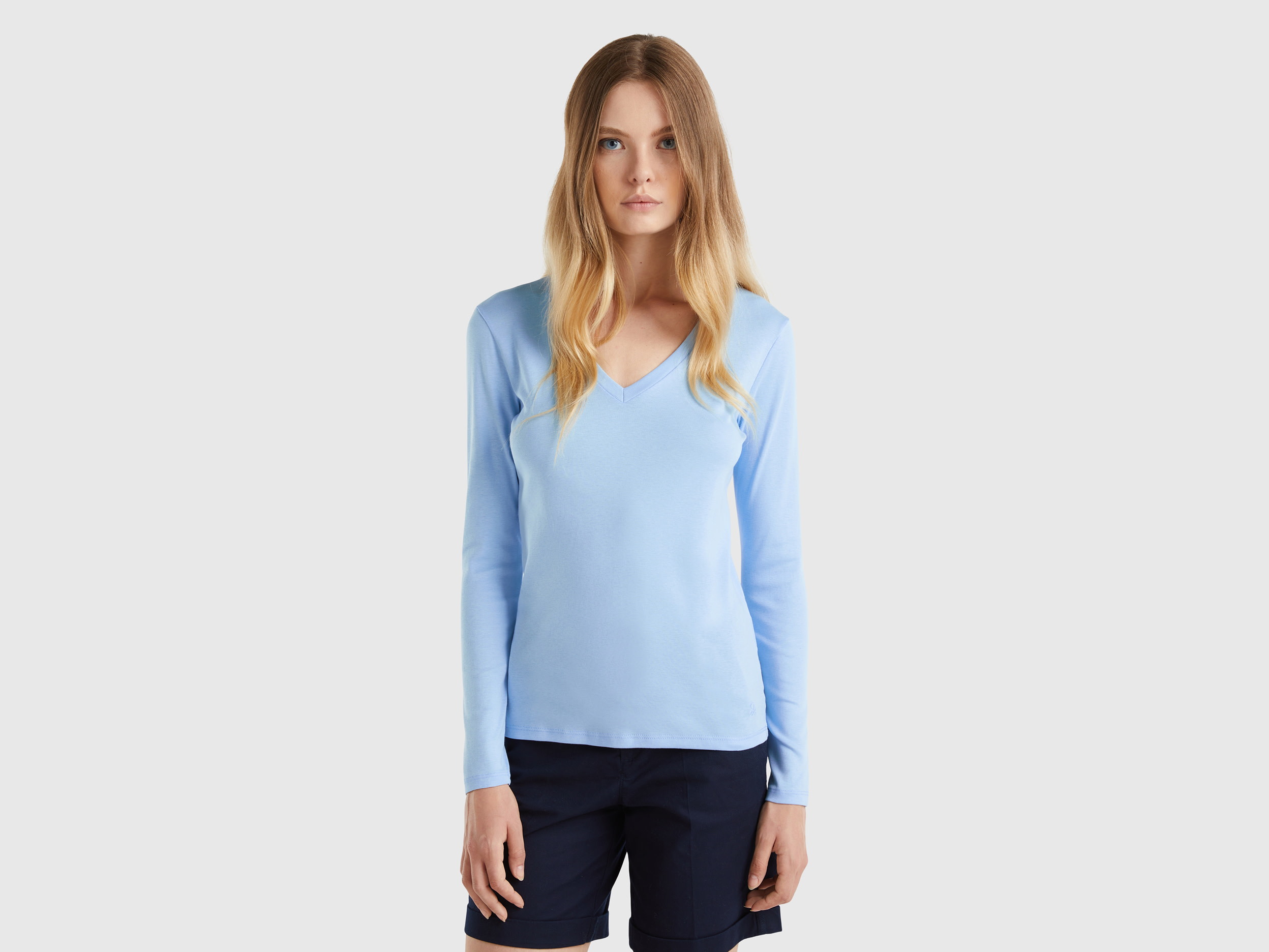 Benetton, T-shirt A Manica Lunga Con Scollo A V, Azzurro, Donna