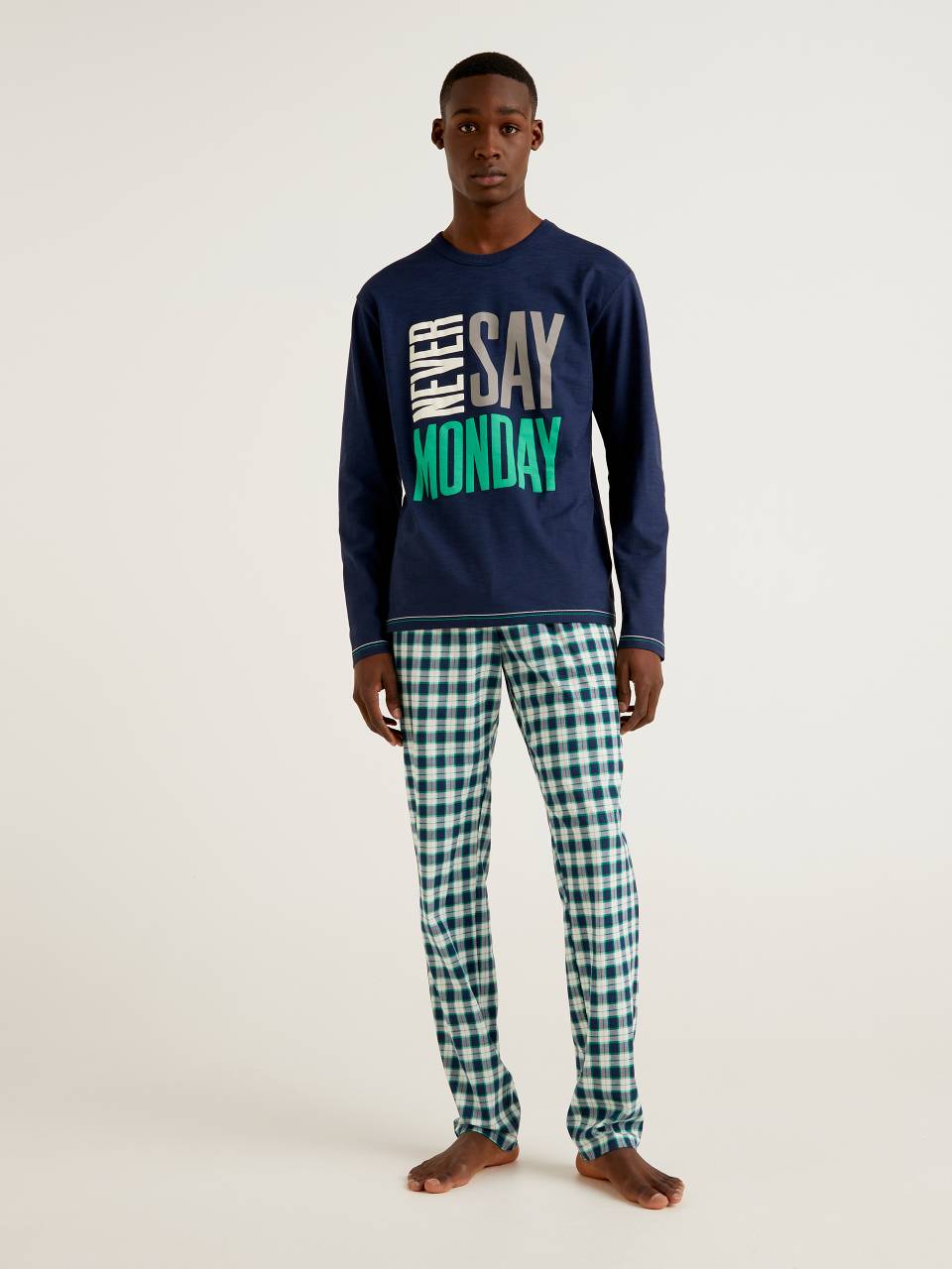 Benetton Long pyjamas with check trousers. 1