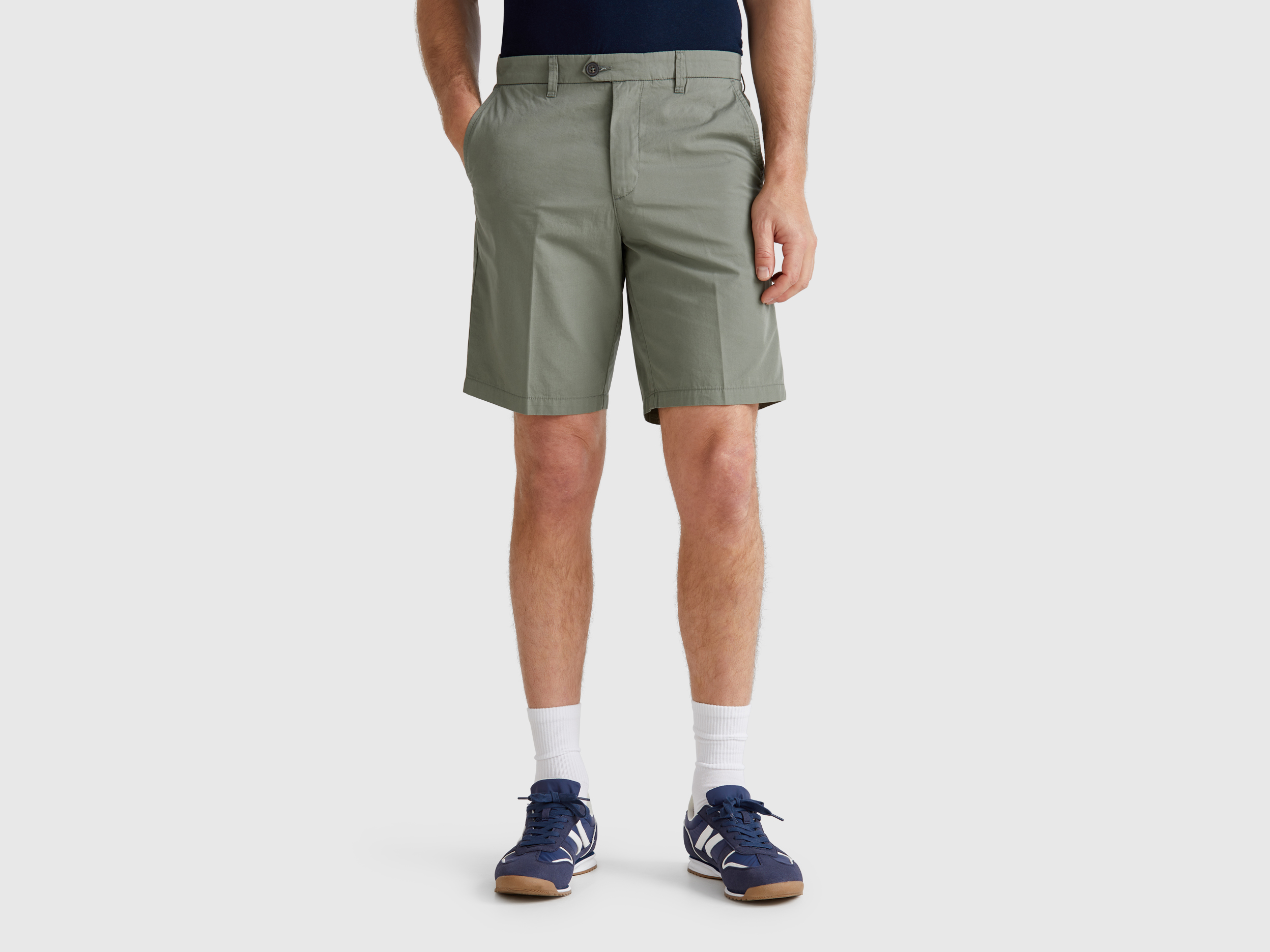 Benetton, Chino Bermuda Shorts In Canvas, size 38, Military Green, Men