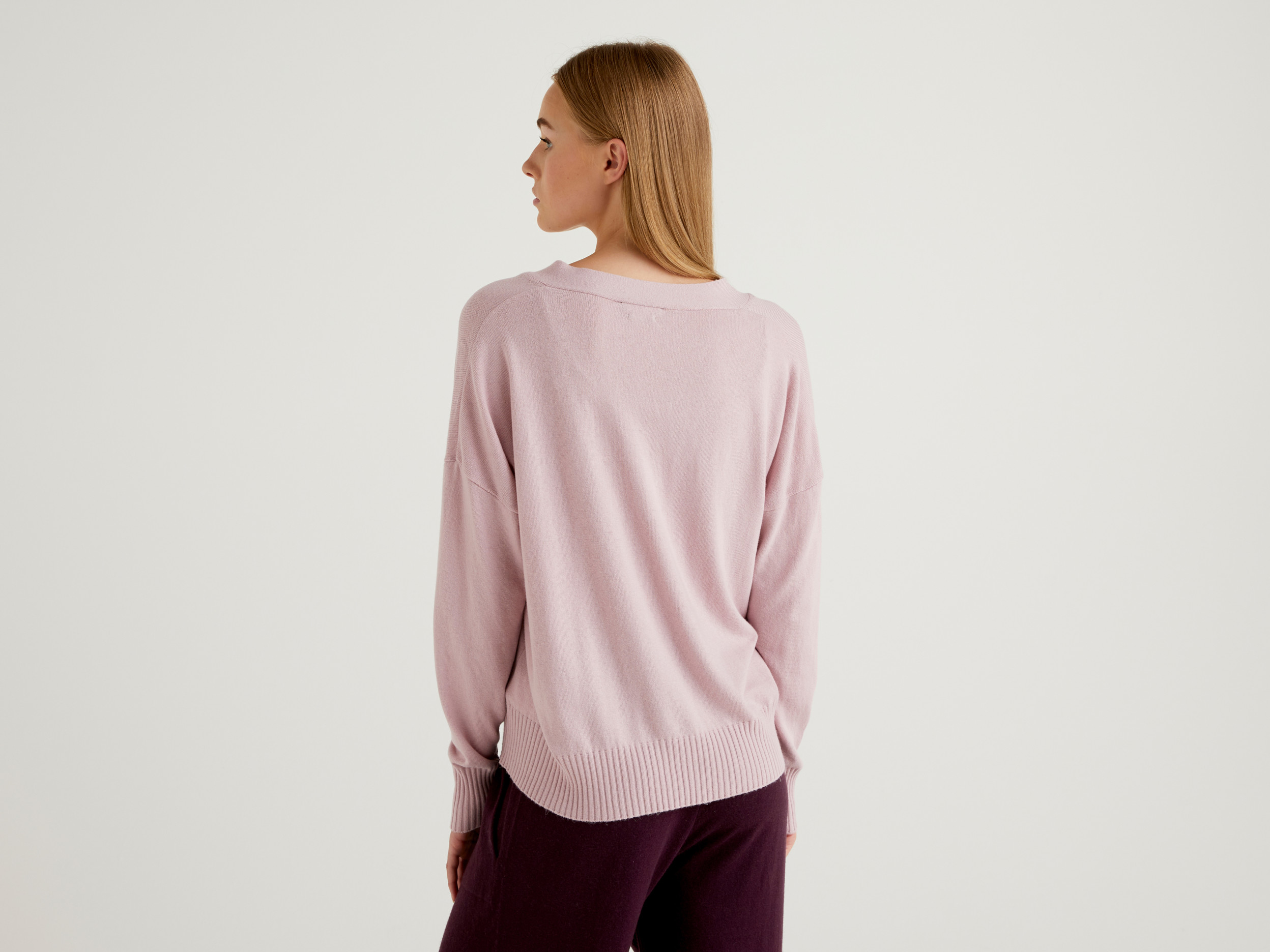 Benetton, V-Neck Sweater In Silk And Cashmere Blend, Taglia M-L, Soft Pink, Women