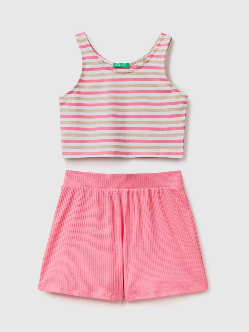 Benetton top and shorts set. 1
