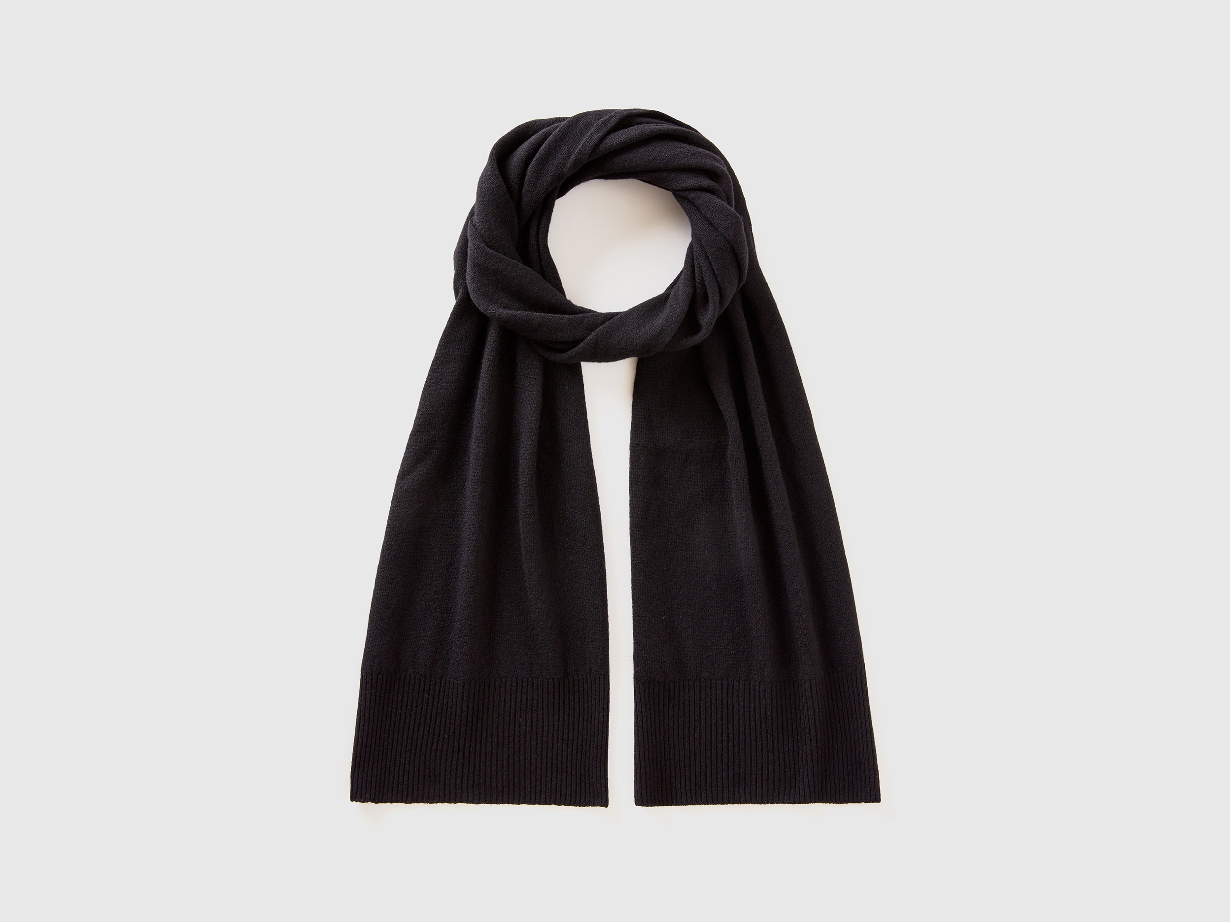 Benetton, Sciarpa In Pura Lana Merino, Nero, Donna