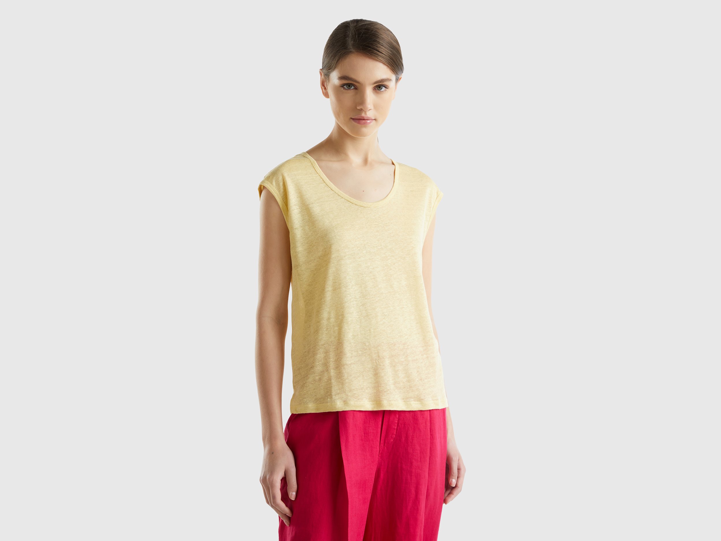 Benetton, Maglietta Scollo Ampio In Puro Lino, Giallo, Donna