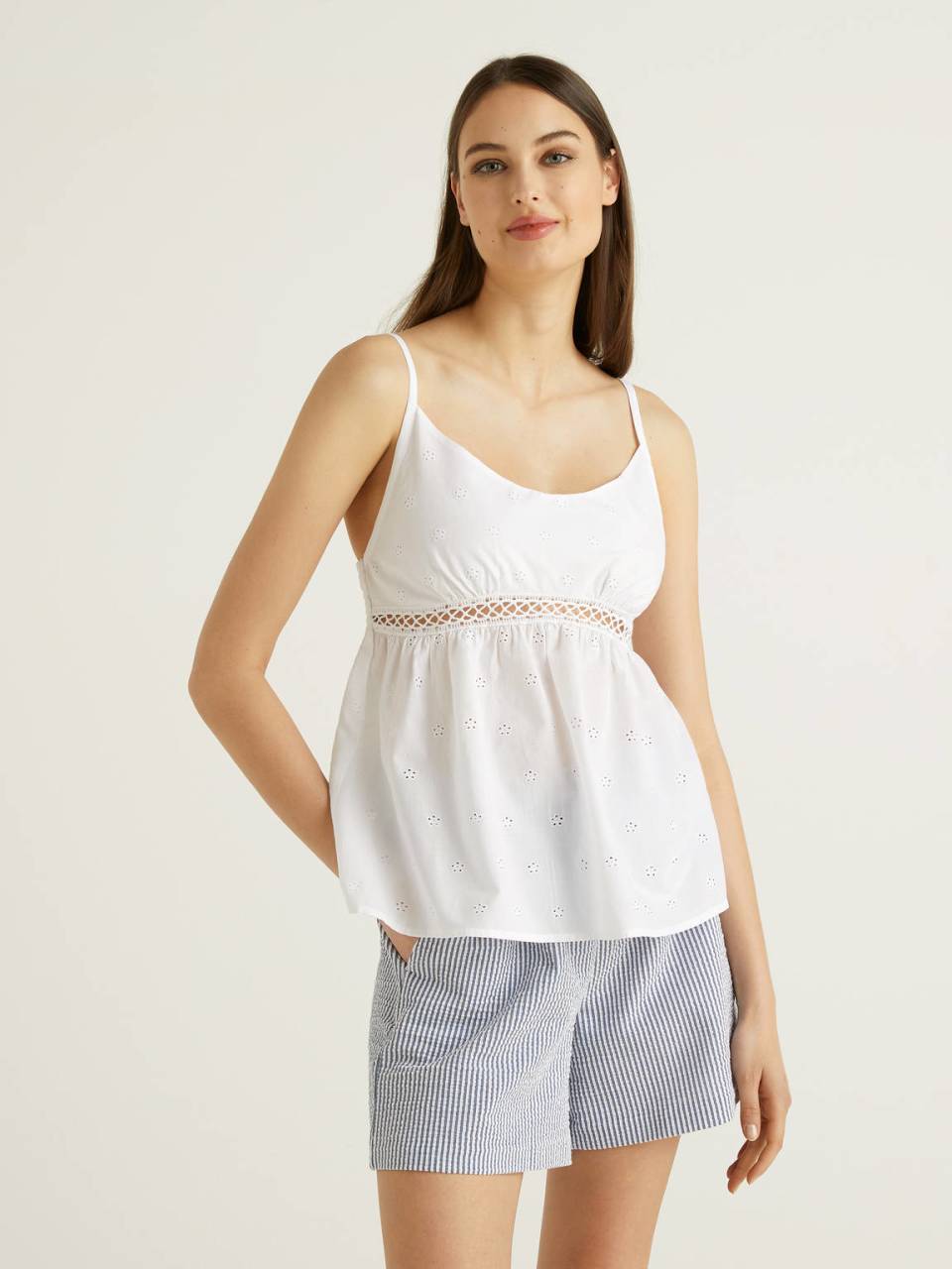 Benetton Broderie anglaise top in pure cotton. 1