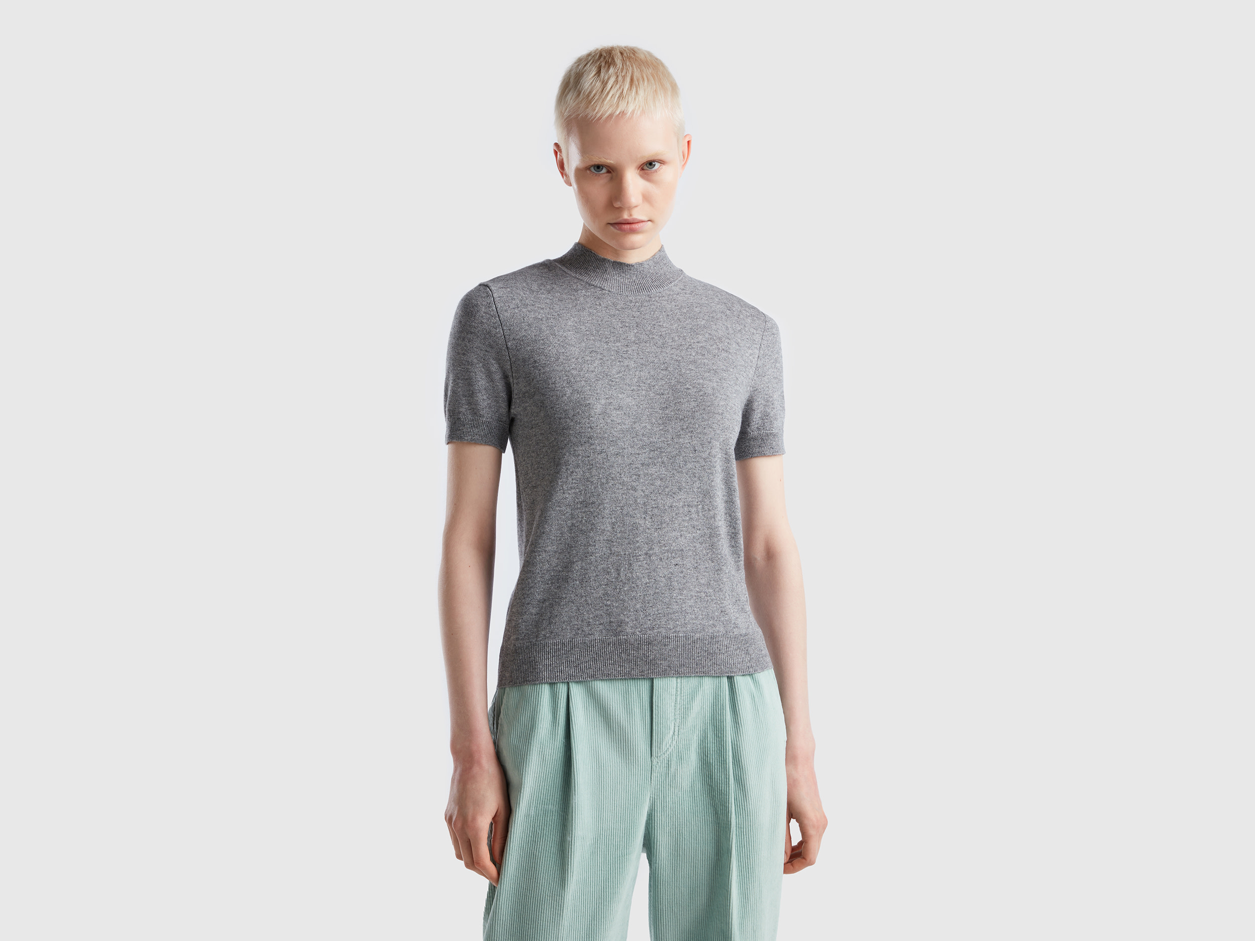 Benetton, Light Gray Short Sleeve Sweater In Cashmere Blend, size M, Light Gray, Women