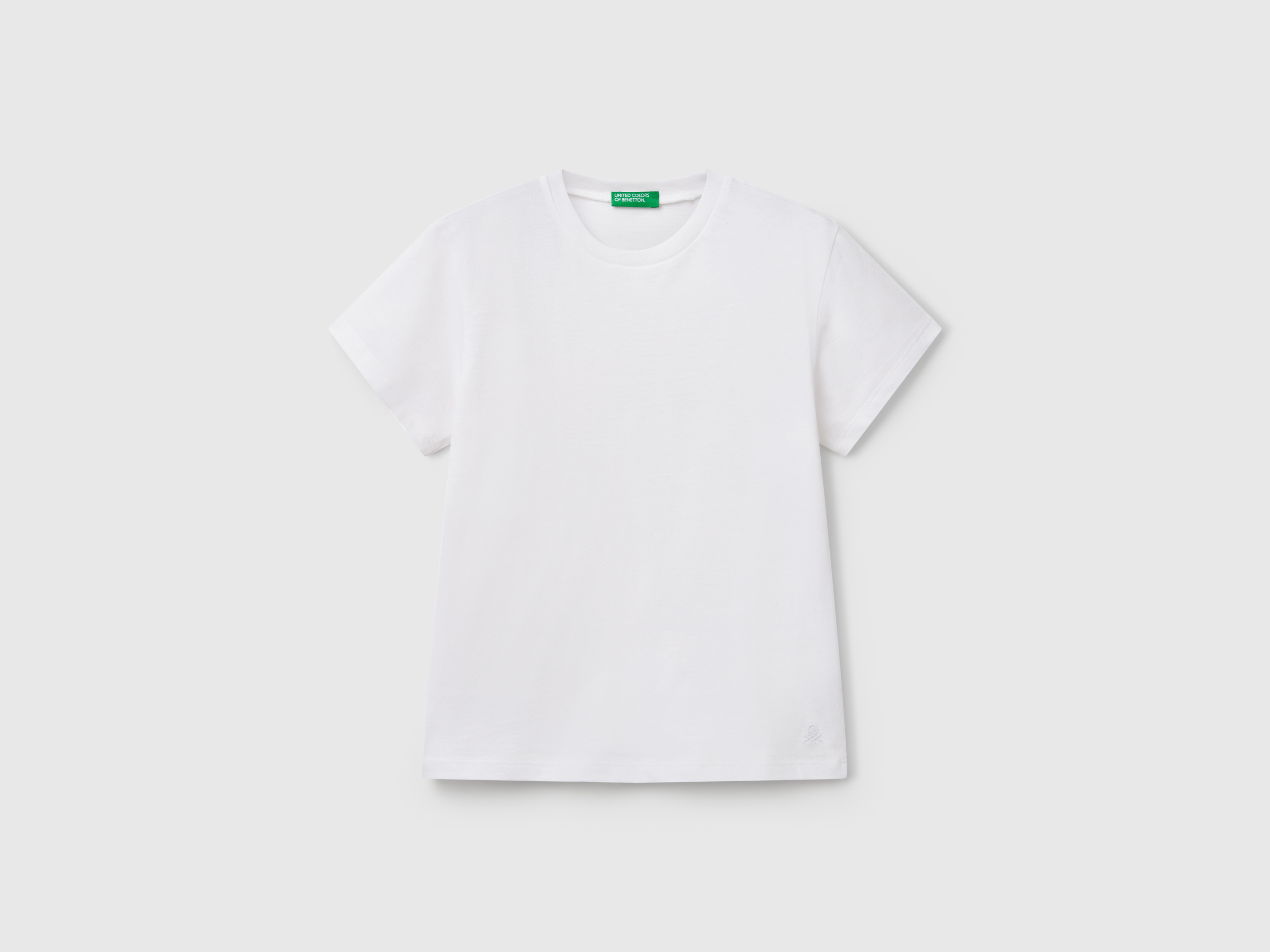 New Total White Looks for Little Boys | Benetton