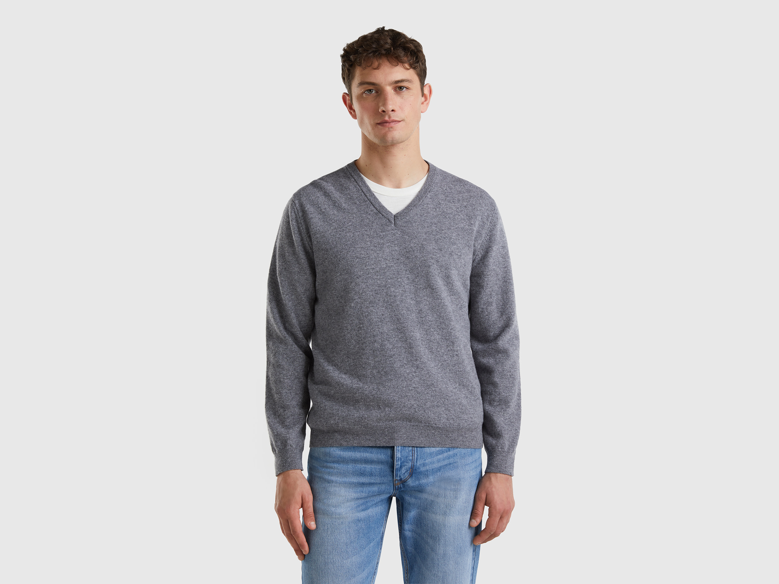 Benetton, Dark Gray V-neck Sweater In Pure Merino Wool, size S, Dark Gray, Men