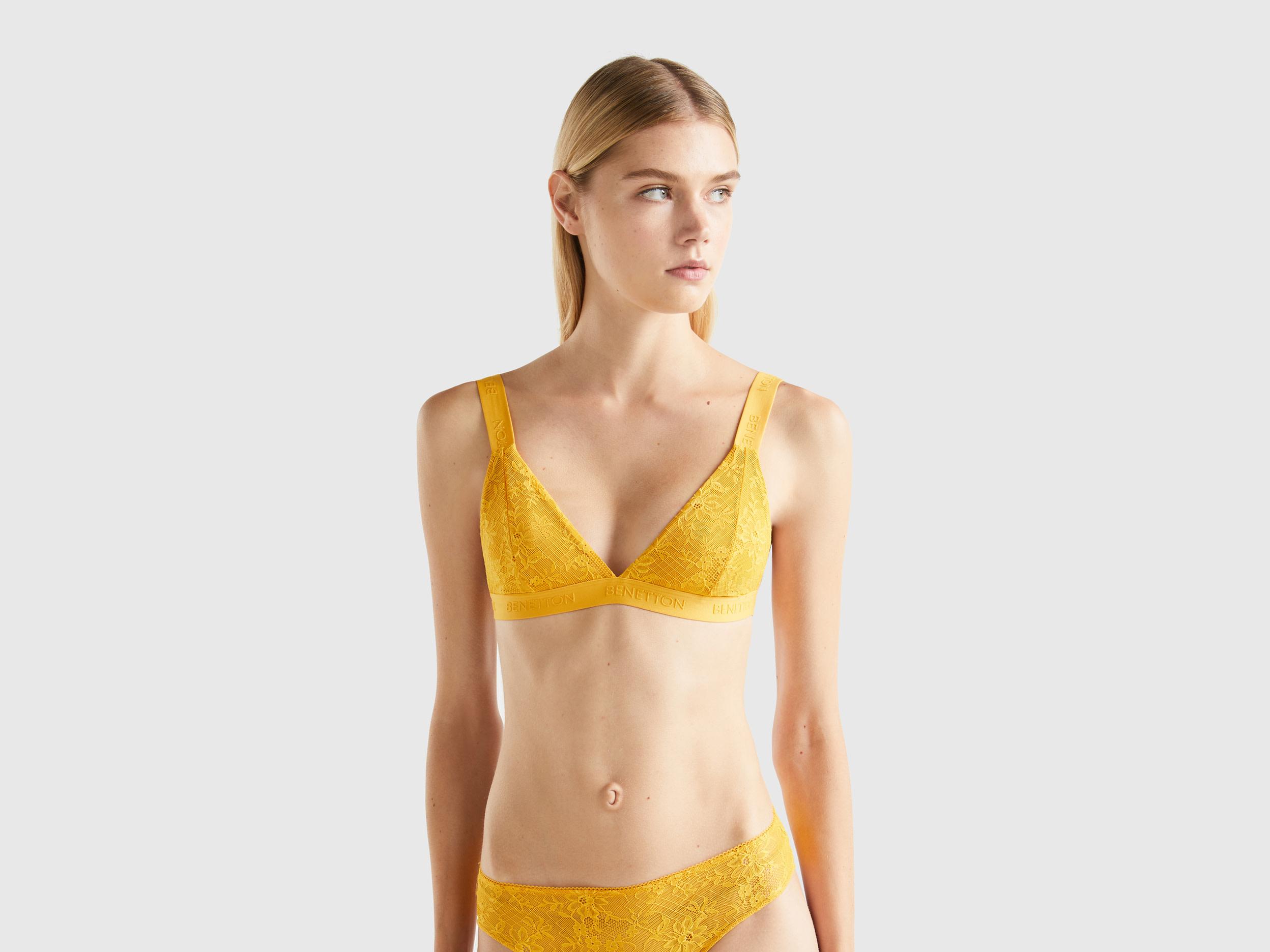 Benetton, Triangle Bra With Lace, size 32, Yellow, Women