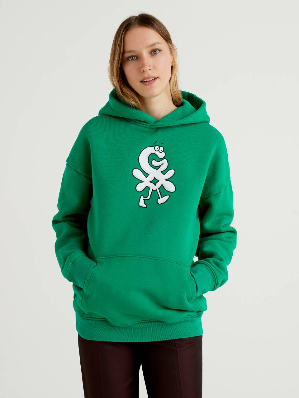 Benetton Green sweatshirt with hood and print by Ghali. 1