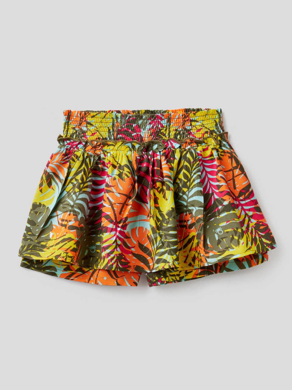 Benetton Patterned shorts with maxi ruffle. 1