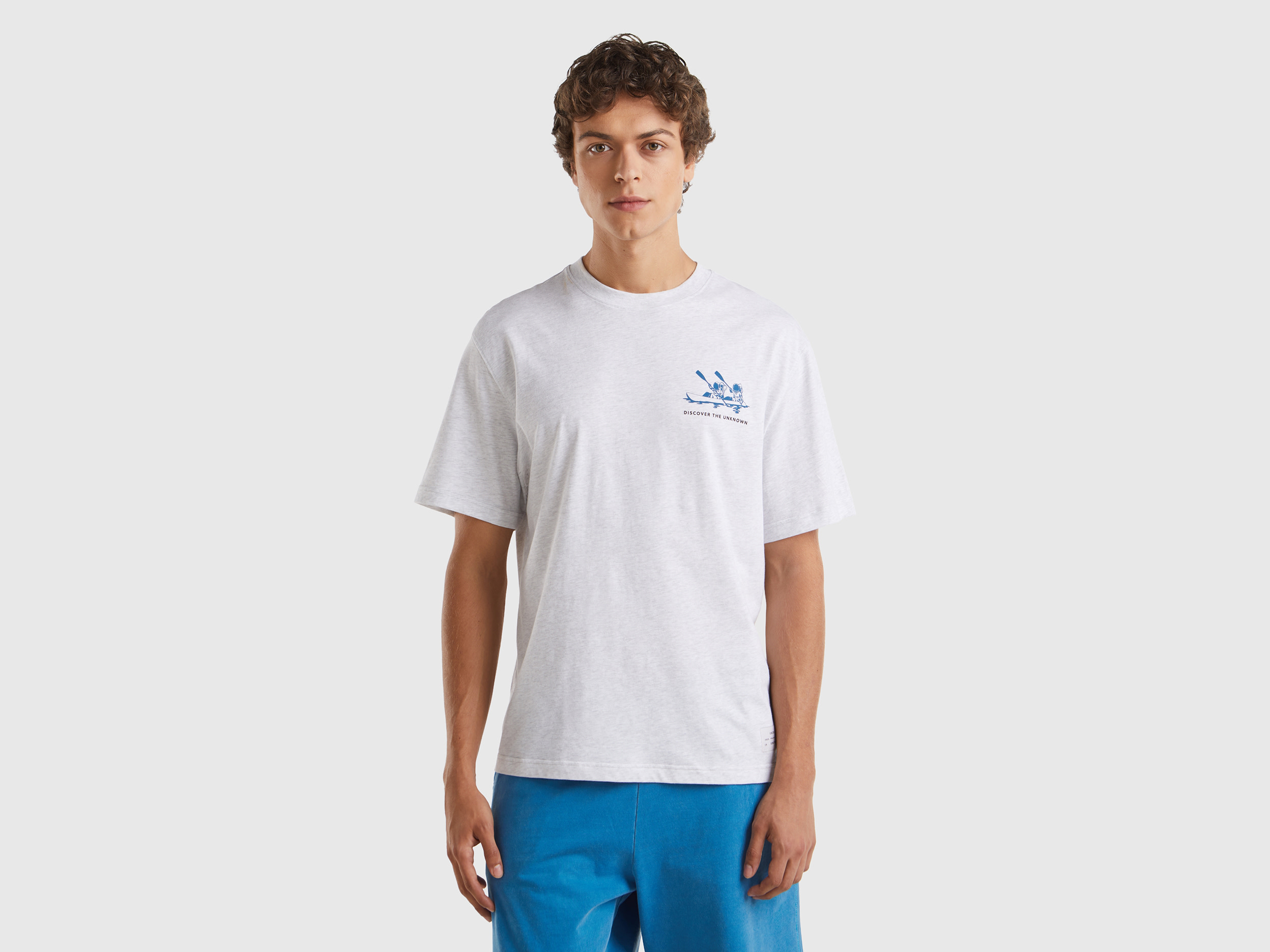 Image of Benetton, Oversize T-shirt With Print, size M, Light Gray, Men