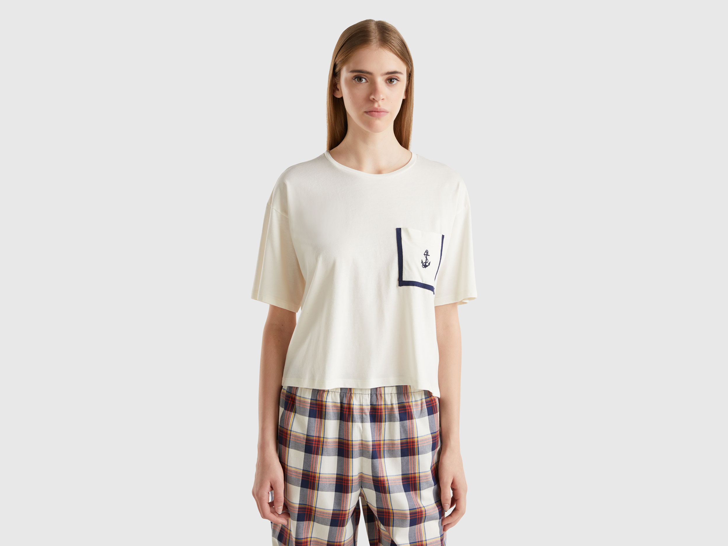 Benetton, T-shirt Boxy Fit Con Taschino, Bianco Panna, Donna
